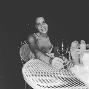 Meet your Posher, Arielle